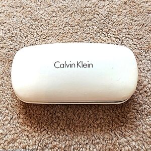 Calvin Klein Oversized Sunglasses Case